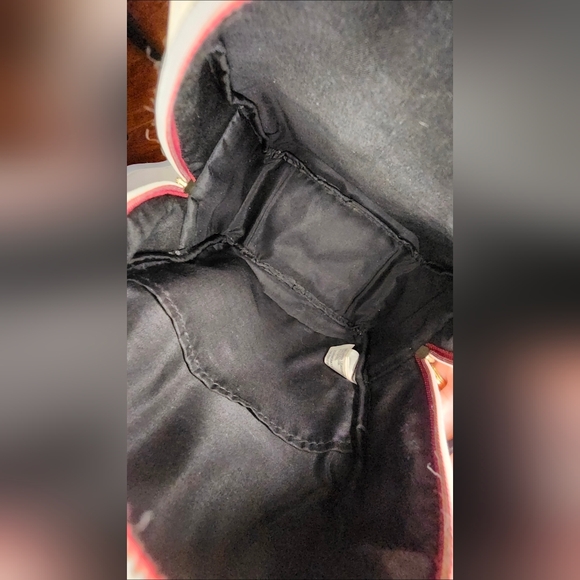 Loungefly Winnie the Pooh & Friends Sletch Mini Backpack NWOT - Picture 13 of 16